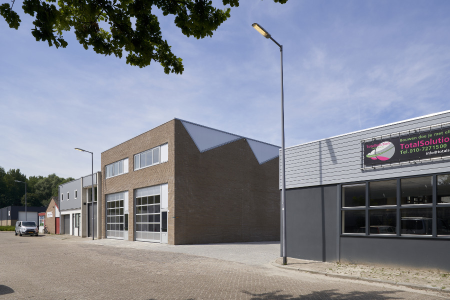 architect_architect_industrieel_gebouw_sheddak_rozenburg_05