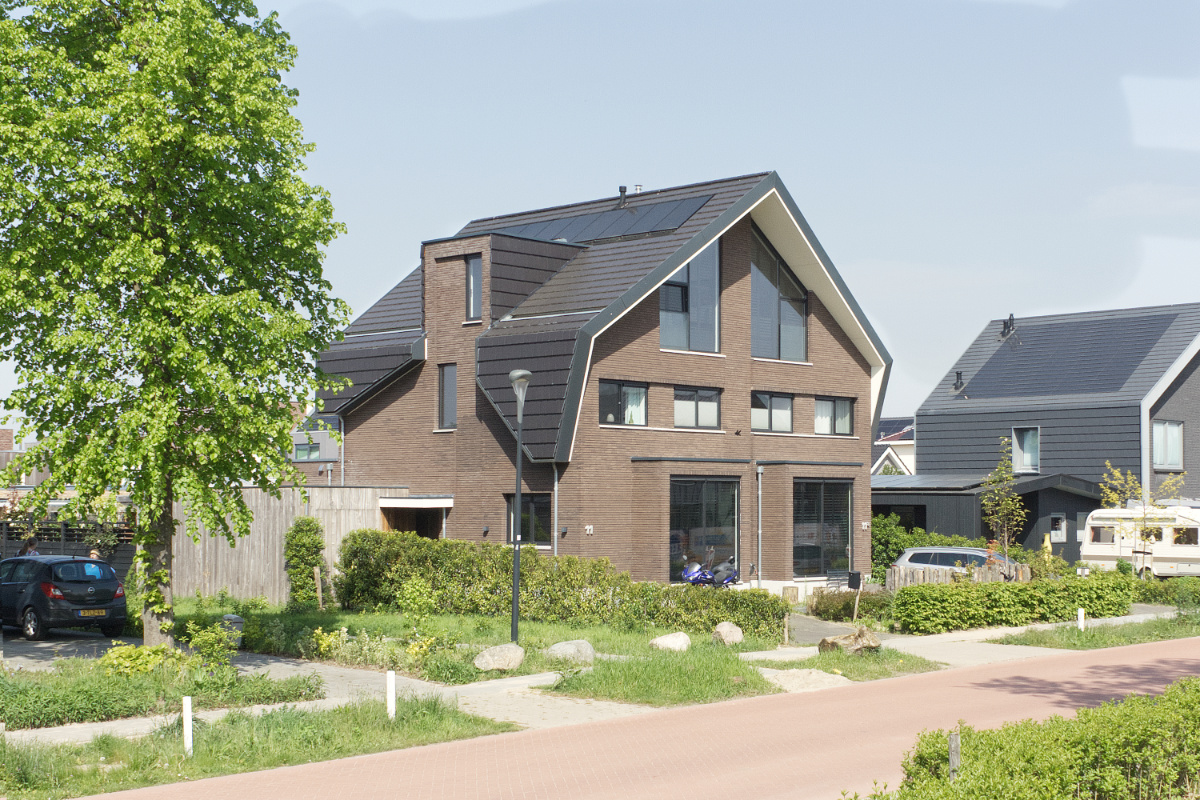 architect_twee_onder_een_mooie_kap_lent_02